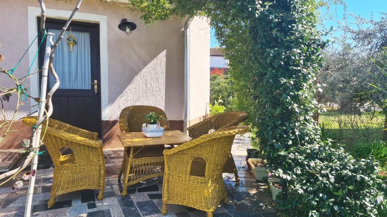 Apartman Kos Rosini Exterior foto