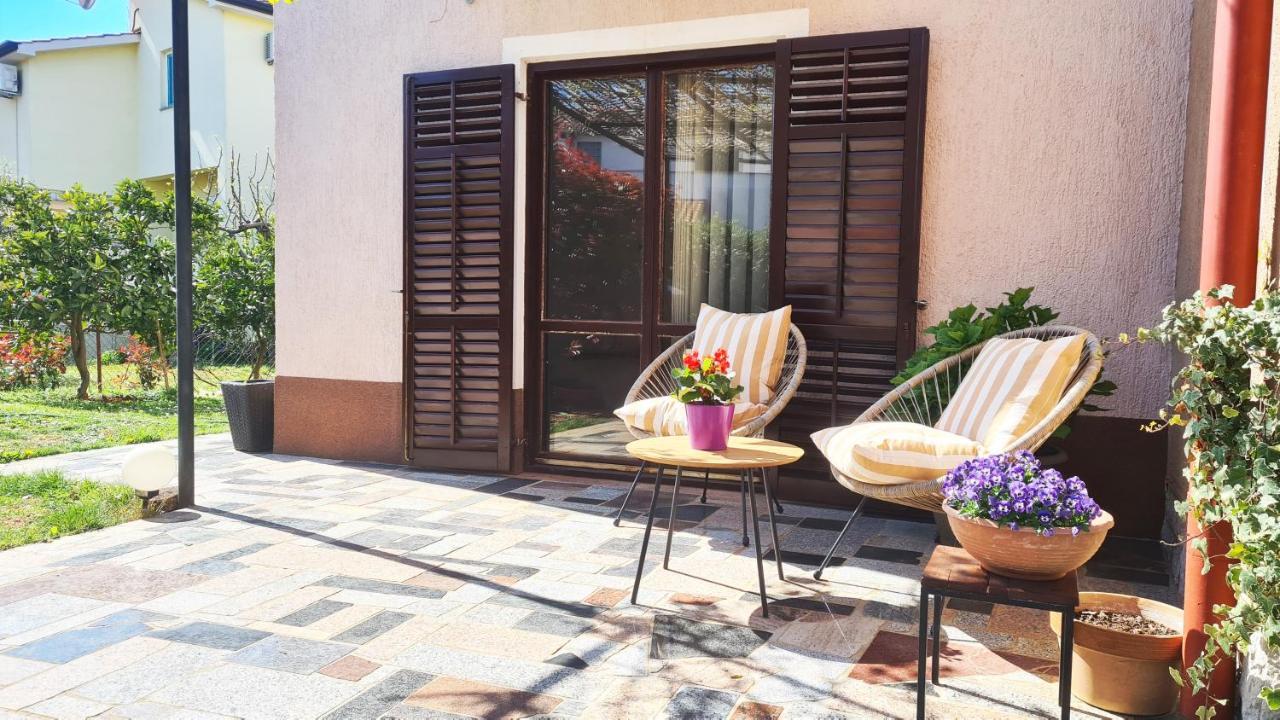 Apartman Kos Rosini Exterior foto